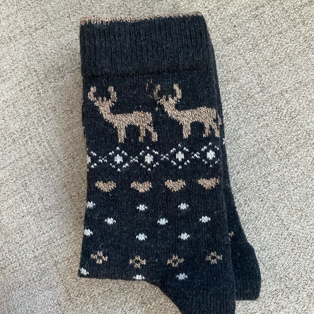 Black and Brown Casual Socks with Cozy‎ Festive Design